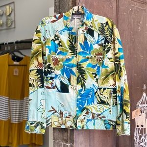 Chico’s floral print zip up jacket! Size 1(S).